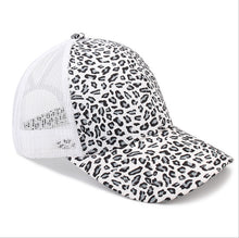 Load image into Gallery viewer, 2018 CC Glitter Ponytail Baseball Cap Women Snapback Hat Summer Messy Bun Mesh Hats Casual Adjustable Sport Caps Drop Shipping